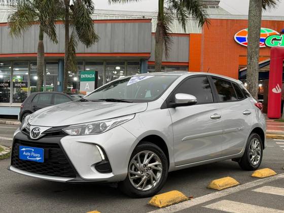 TOYOTA YARIS 1.5 16V FLEX XS MULTIDRIVE TOYOTA YARIS 1.5 16V FLEX XS MULTIDRIVE